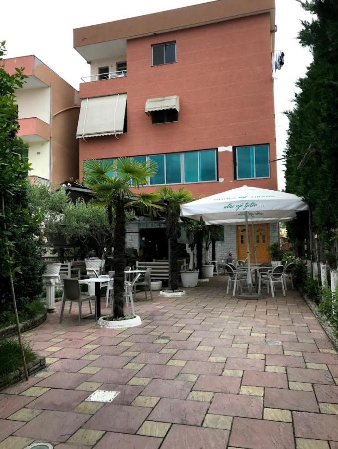 טיראנה Bajovah Apartments & Restaurant מראה חיצוני תמונה