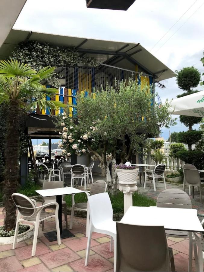 טיראנה Bajovah Apartments & Restaurant מראה חיצוני תמונה