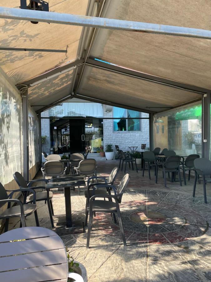 טיראנה Bajovah Apartments & Restaurant מראה חיצוני תמונה