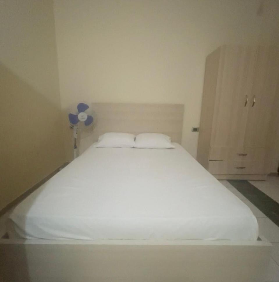 טיראנה Bajovah Apartments & Restaurant מראה חיצוני תמונה